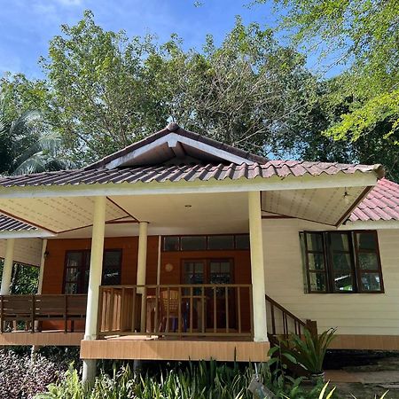 Janzo House Hotel Ban Khlong Mat Exterior photo